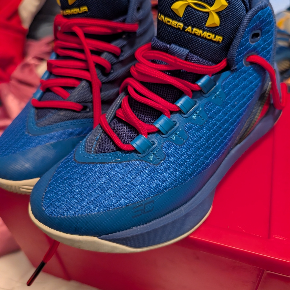 Under Armour Curry 3 GS Dub Nation